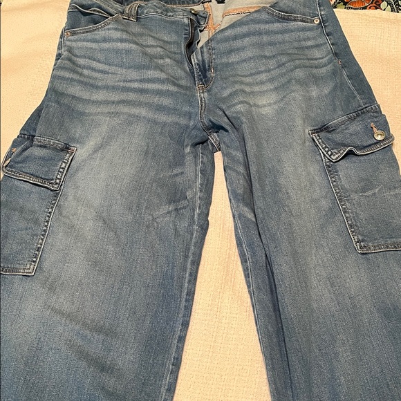American Eagle Wide Leg Denim Jeans - Picture 5 of 8